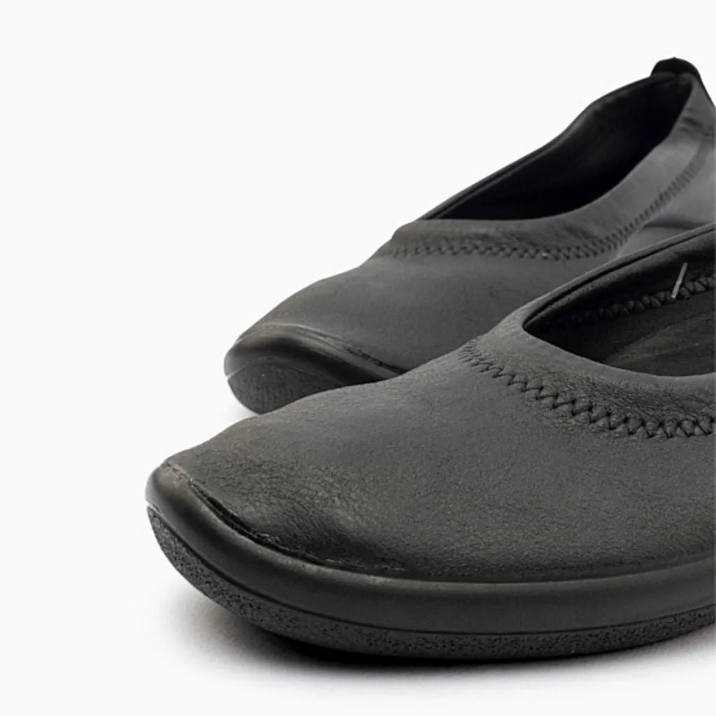 Gauja Ballet - Black