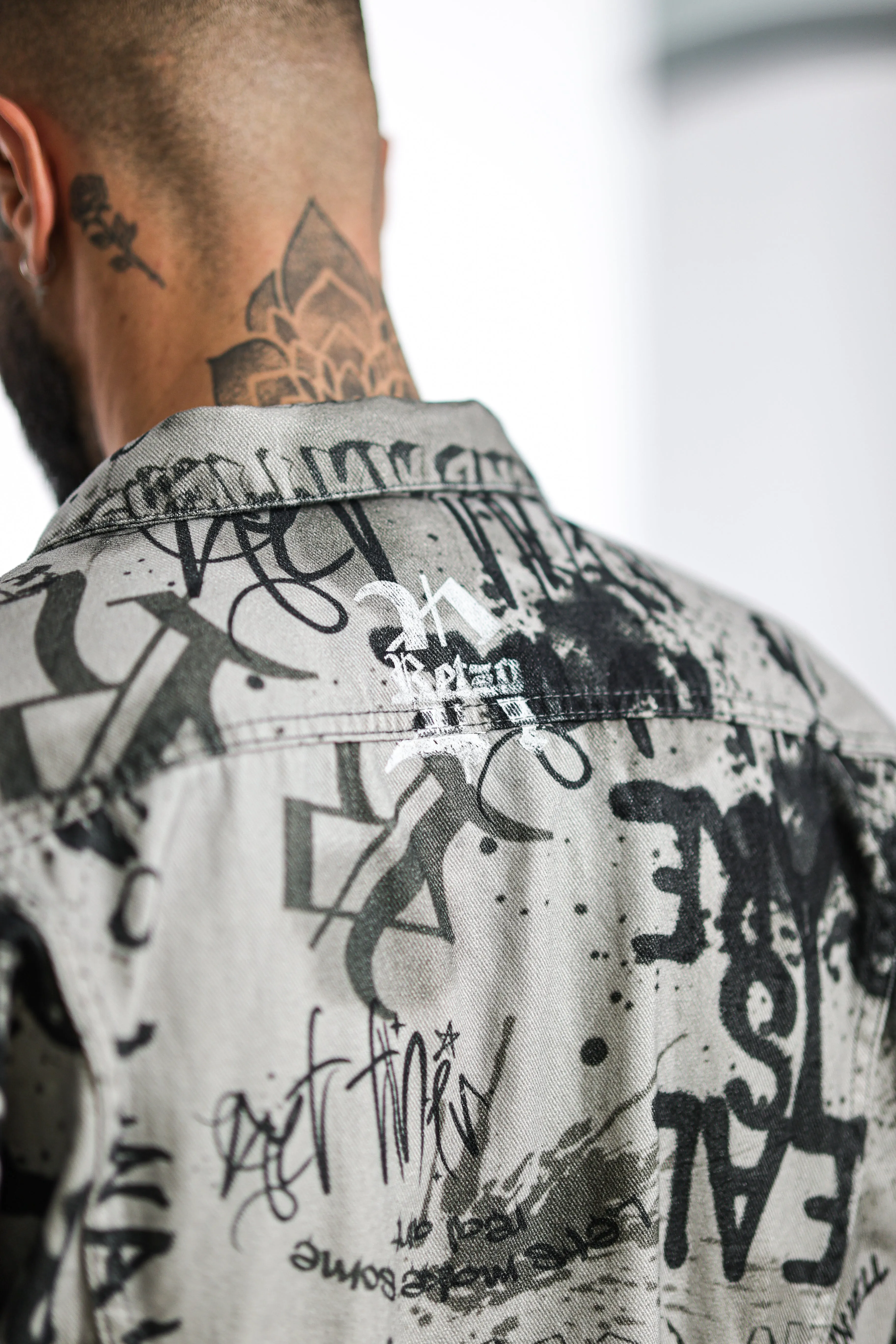 Laces Jacket